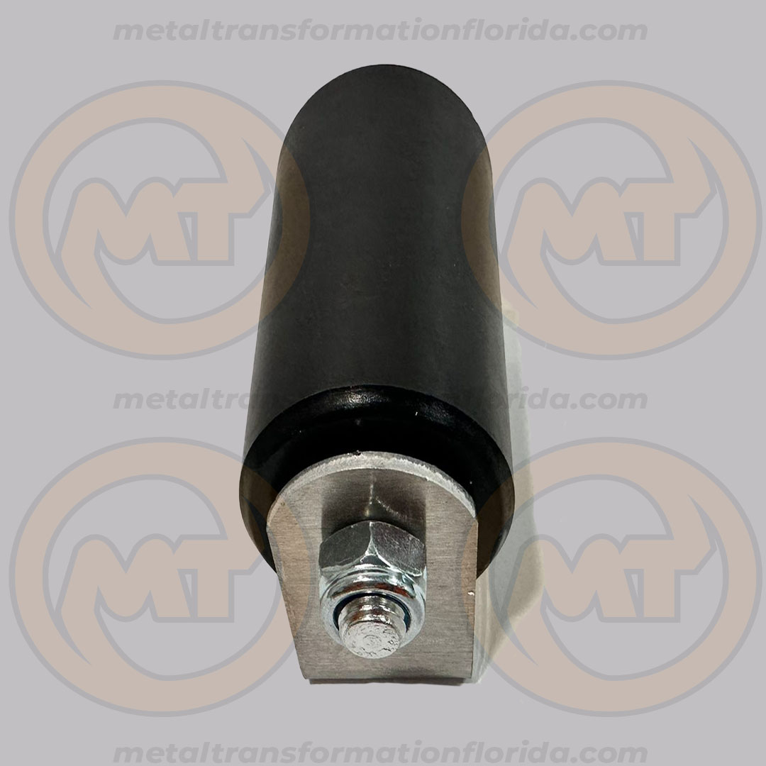 ROLLER 6" BLACK ALUM. BRACKET